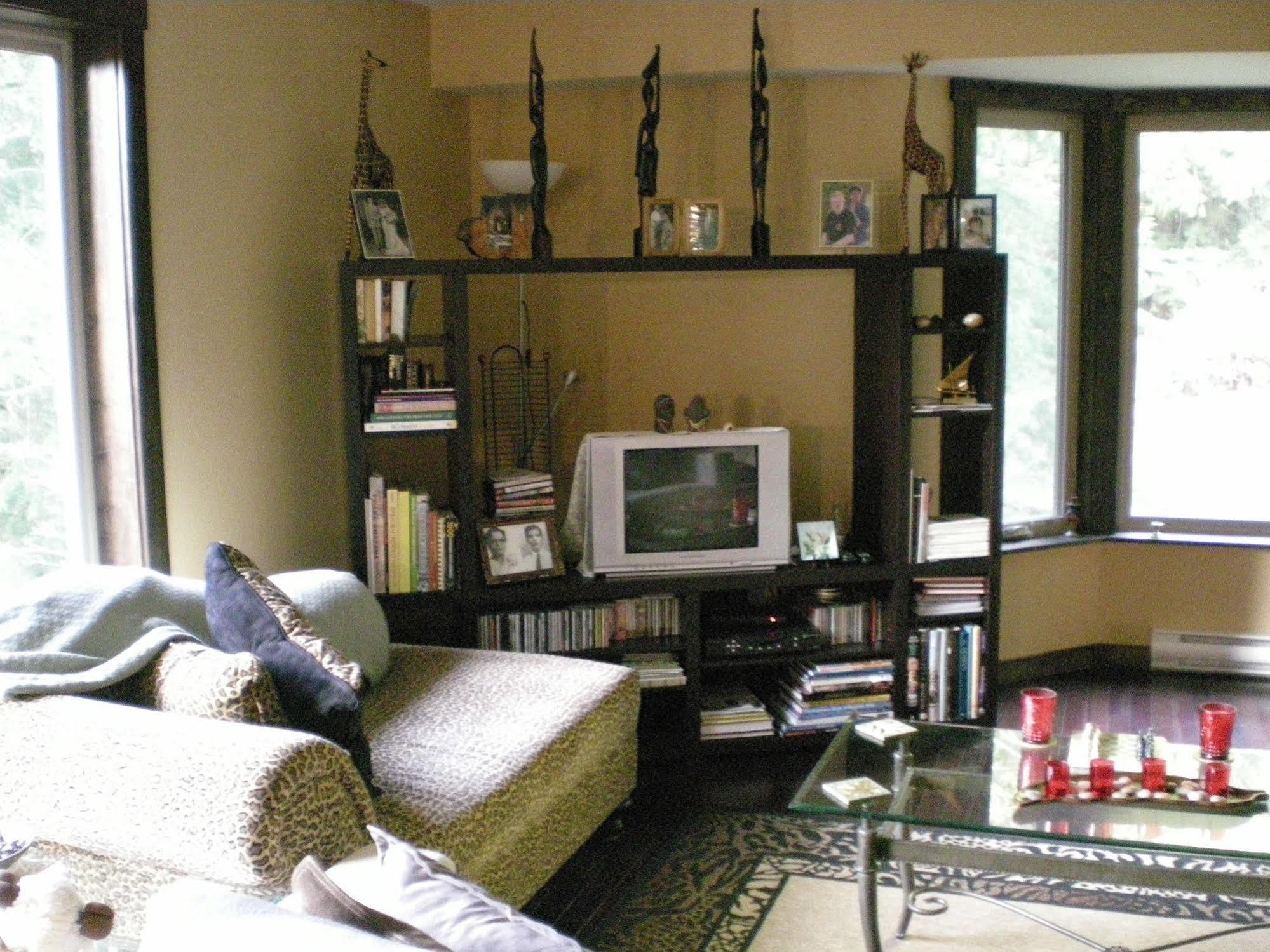 Davis Brook Retreat Bed and Breakfast Sechelt Εξωτερικό φωτογραφία