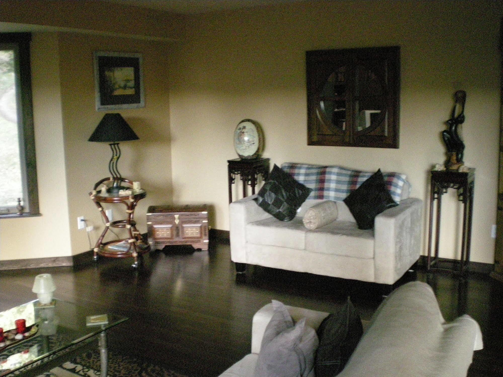 Davis Brook Retreat Bed and Breakfast Sechelt Εξωτερικό φωτογραφία